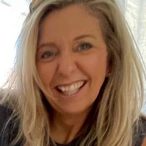 Meet your Posher, Paula